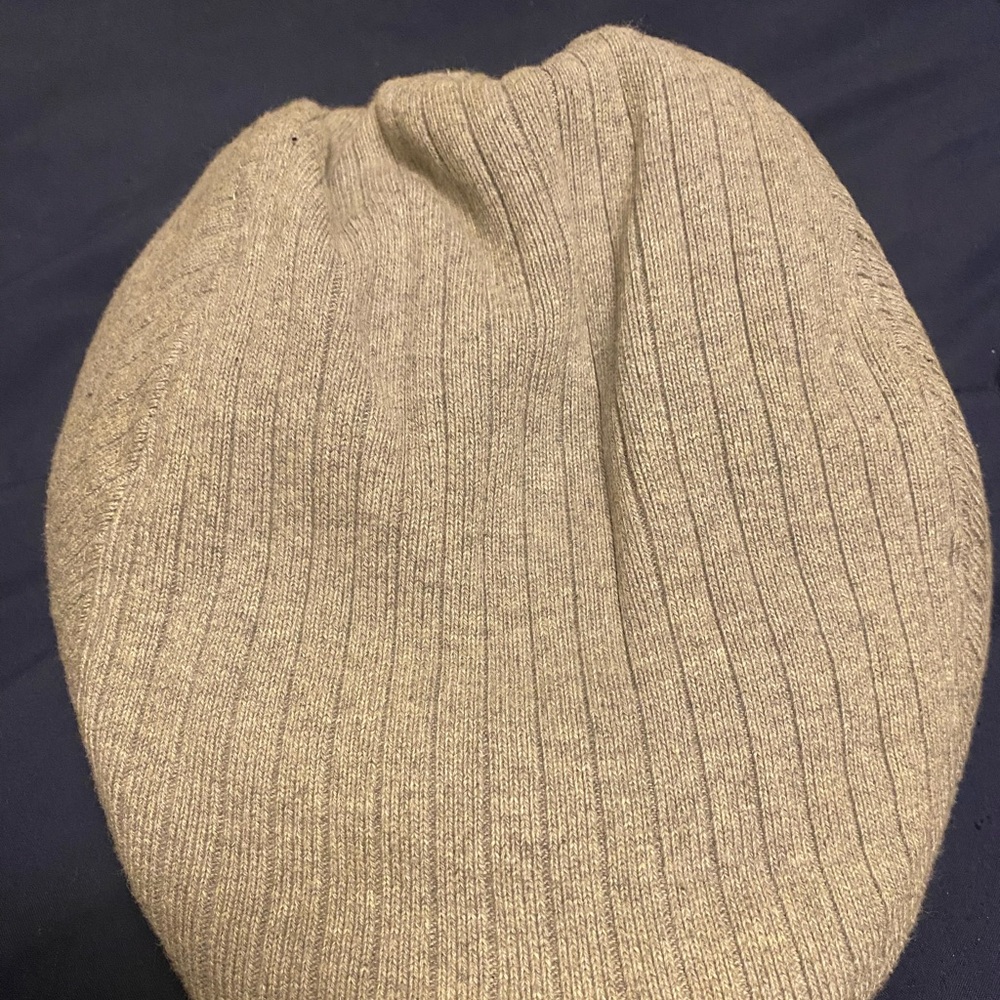 Gray newspaper boy cap
